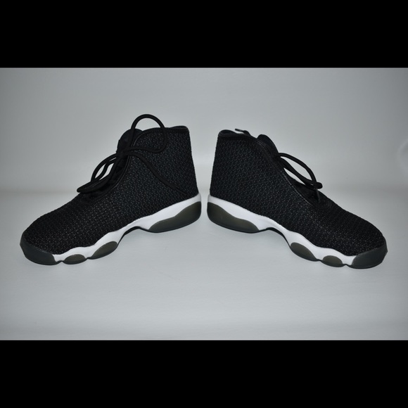 Jordan Horizon BG Black/White-Dark Grey Size Y